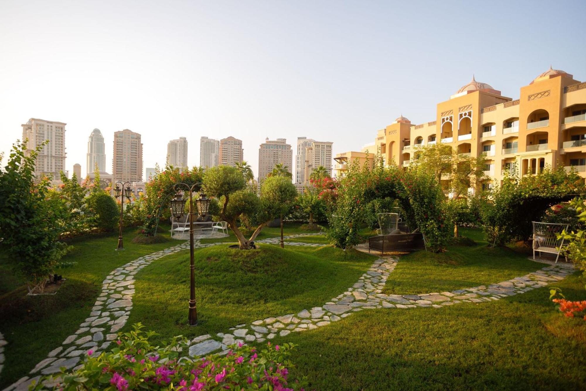 ホテル The St. Regis Marsa Arabia Island, The Pearl Qatar ドーハ エクステリア 写真