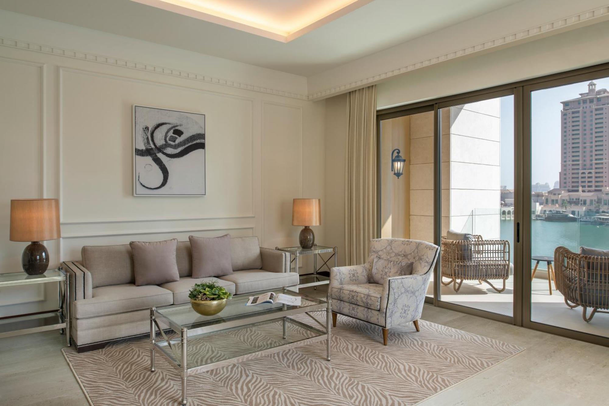 ホテル The St. Regis Marsa Arabia Island, The Pearl Qatar ドーハ エクステリア 写真