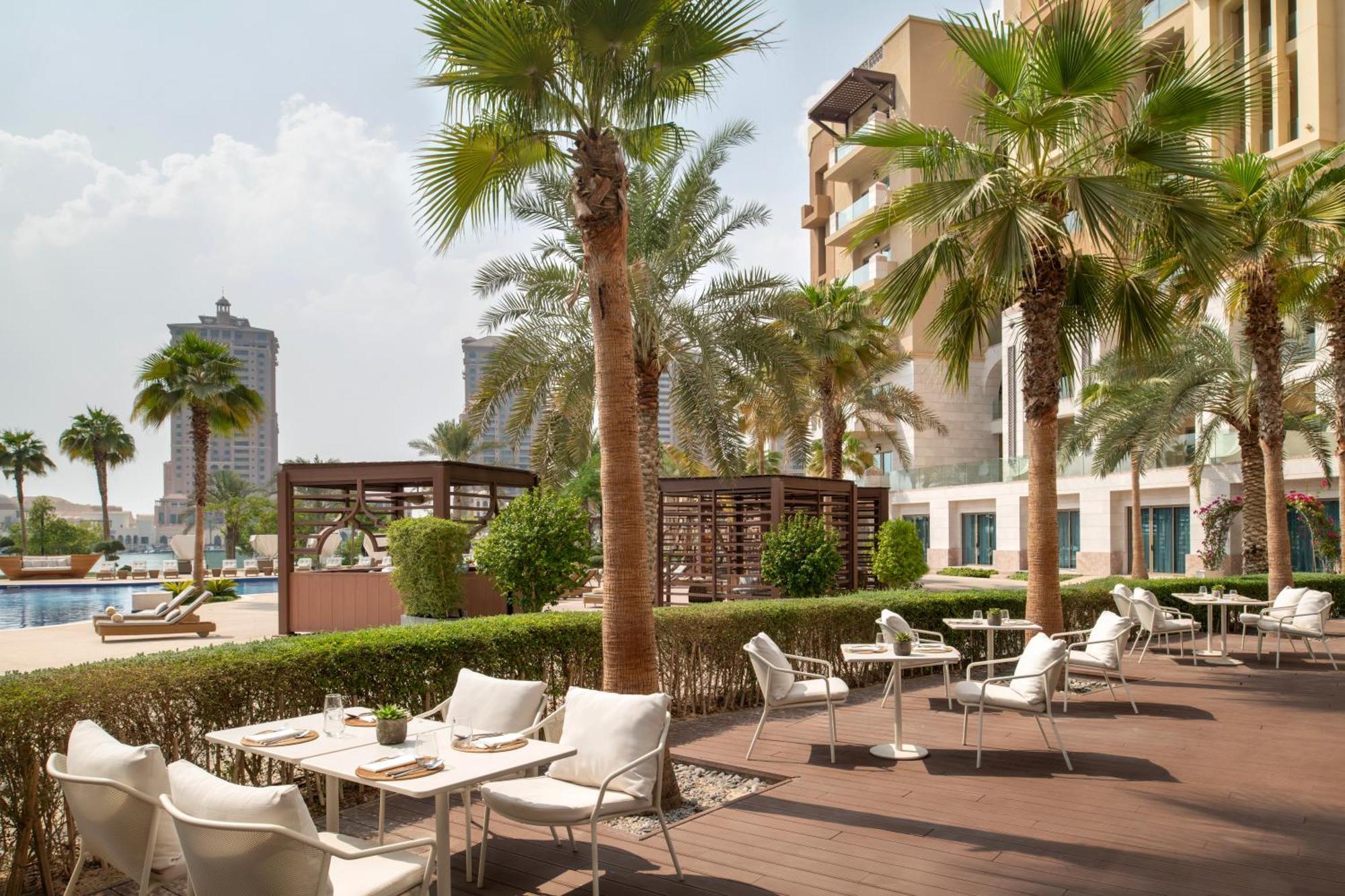 ホテル The St. Regis Marsa Arabia Island, The Pearl Qatar ドーハ エクステリア 写真